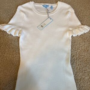 Draper James short sleeve sweater in size medium